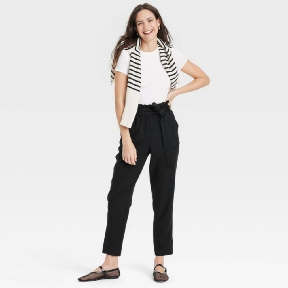 A New Day Women's Super-High Rise Tapered Ankle Pull-On Pape Black